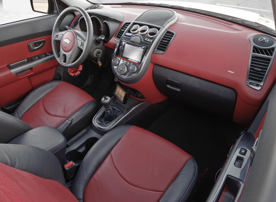  Kia Soul Gogogear 2009 года  (фото 7 из 22)